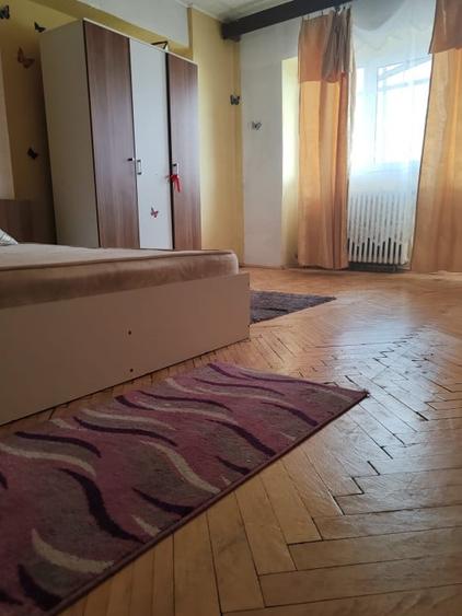 Apartament decomandat cu 3 camere, etaj 7/8, Vaslui zona Traian - 2