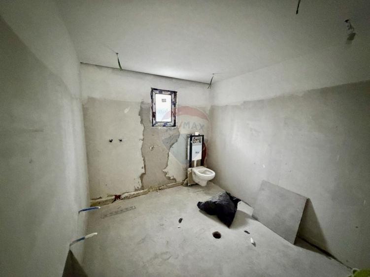 Casă cu 4 camere de vânzare - 13
