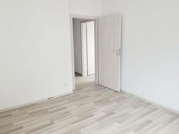 Apartament 4 Camere Decomandat 117MP Zona Brancoveanu 10 Min Metrou - 7