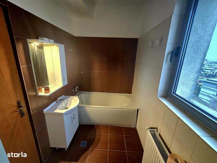 Vand apartament 2 camere ultracentral - 6