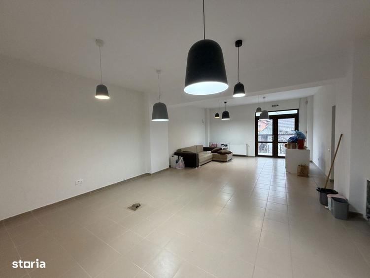 Spatiu Comercial Mioveni, 40 mp, utilitati incluse, amenajat, bloc nou - 2