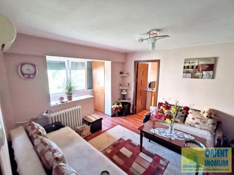 Tomis Nord, de vanzare 2 camere, gaze, Constanta - 1