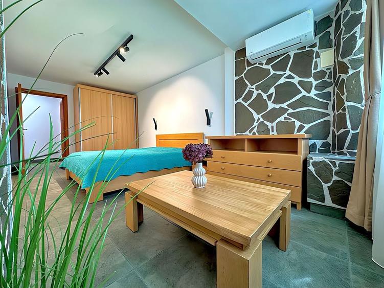 Decebal | 3 camere 97 mp utili | Centrală proprie | Etaj 2/8 - 1