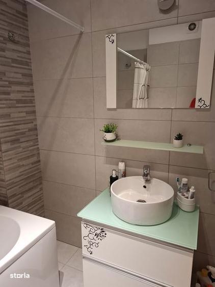 Inchiriez apartament 2 camere - 3