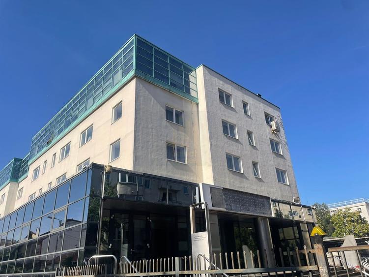 Imobil Comercial/Hotel | 75 Camere | 55 Bai | Vanzare *Lacul Tei* - 4