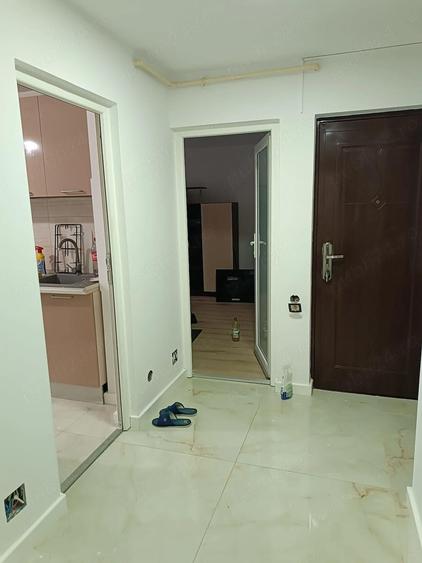 Inchiriez apartament 2 camere - 3