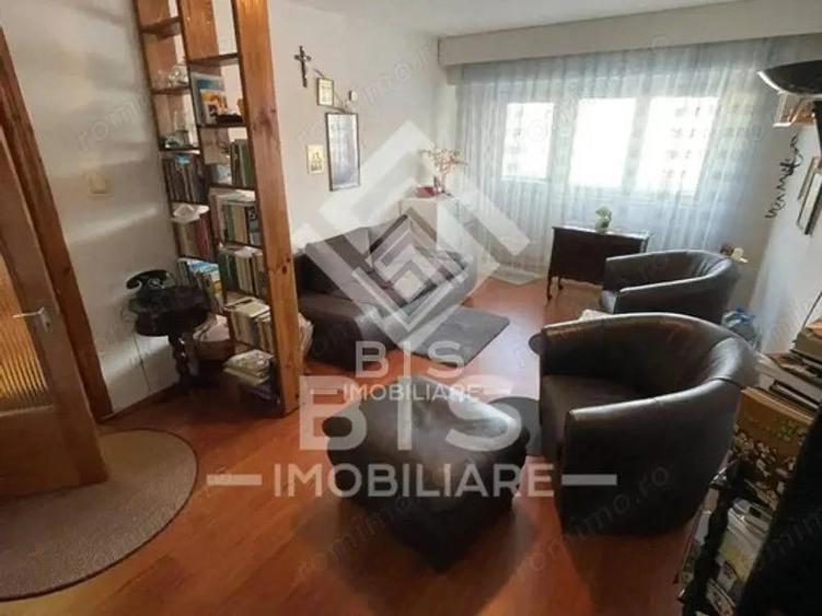 Apartament 3 camere - Zona Sens - 13
