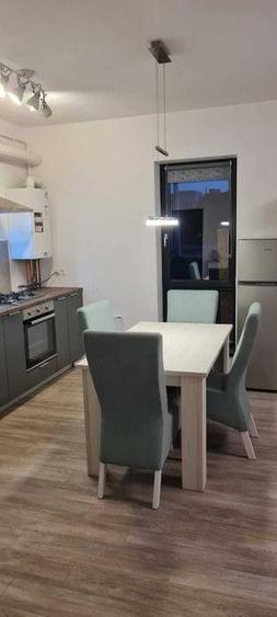 Vand un apartament cu doua camere 52 mp in Giroc - 2
