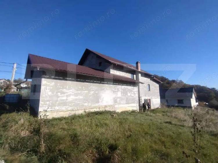 Casa 5 camere,2 nivele,150 mp,1500 mp de teren,zona Dealu Jelnei - 3
