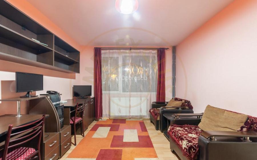 Apartament 2 camere, semicentral Expo Parc, strada Livez