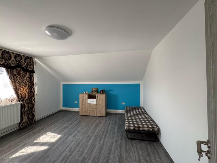 Vila 6 camere cu piscina- se accepta schimb cu apartament + diferenta - 11