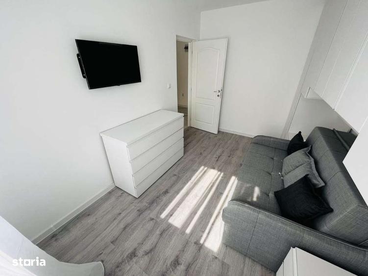 Apartament cu 7 camere decomandat în Cug