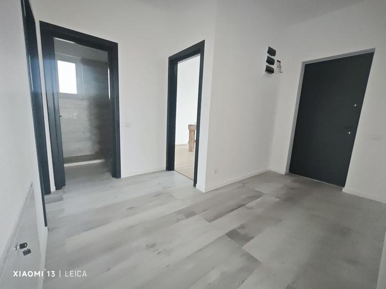 Casa 3 Camere, Curte Generoasa, Dotari Premium - 7