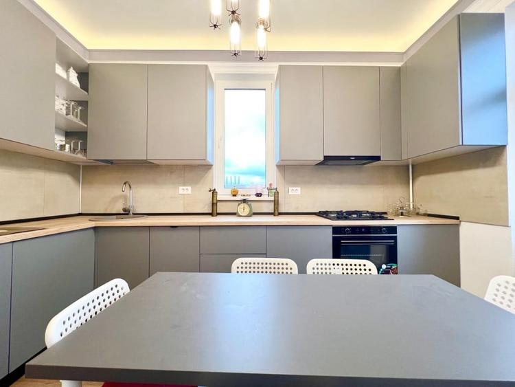 SPATIU DEOSEBIT VILA / PARTIAL MOBILAT SI UTILAT - 26