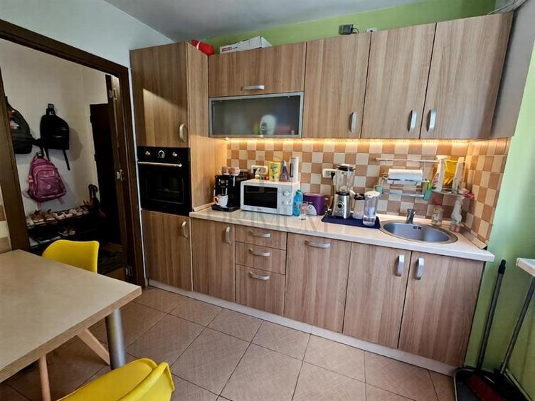 GHEORGHE LAZAR - 3 CAM - ETJ.2 - BOXA - CENTRALA - ZONA EXCELENTA - 7