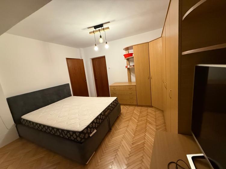 Piata Domenii, 3 camere deosebit, etaj 6, bloc reabilitat, 70 mp - 37