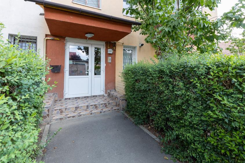 Apartament 2 camere, etaj 1/4, Florilor, zona de case - 3