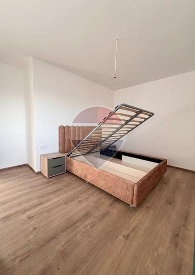 Duplex cu 4 camere cu Teren 350 Mp în Tărlungeni