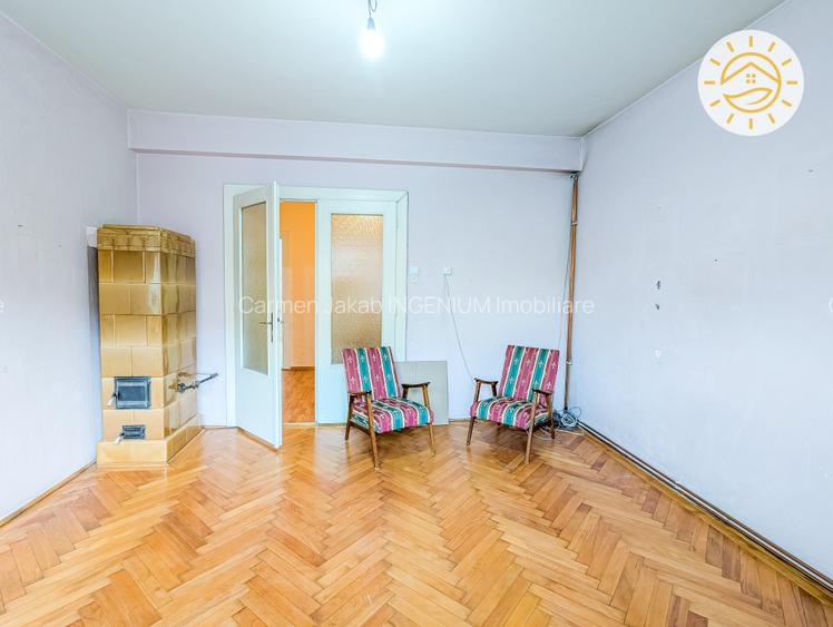 Apartament cu 3 camere decomandat în Centrul Civic Apartament cu 3 camere decomandat în Centrul Civic