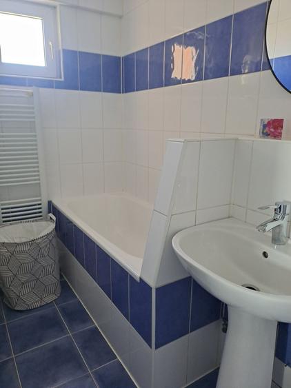 Apartament cu 2 camere decomandat în Calea București