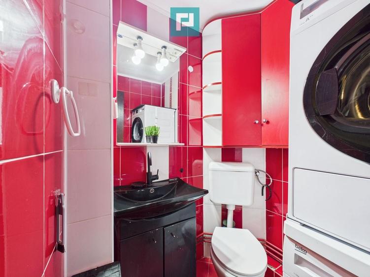 Apartament cu 3 camere decomandat, mobilat în Ultracentral