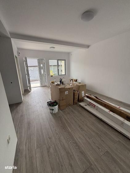 Casă cu 4 camere cu Teren 140 Mp în Central
