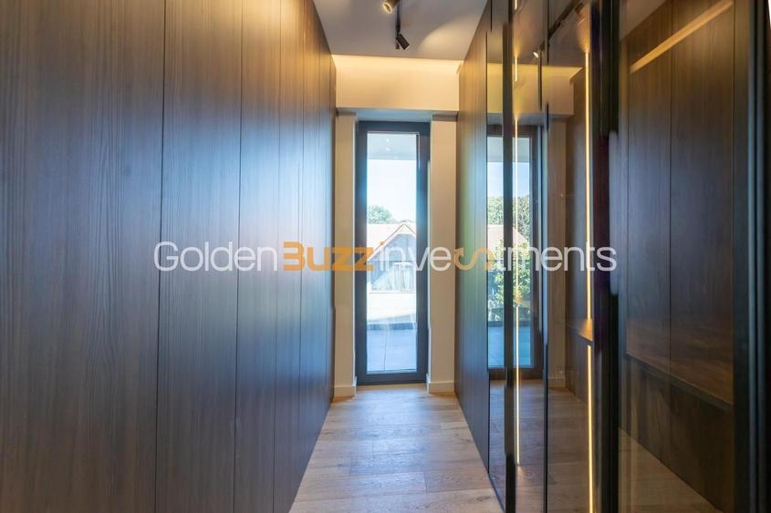 Apartament cu 3 camere decomandat, mobilat în Iancu Nicolae