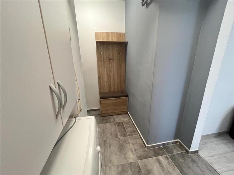 Apartament cu 2 camere nedecomandat în Central