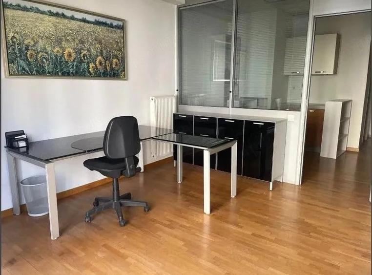 Spațiu comercial, de 48 mp, în Vatra Luminoasă