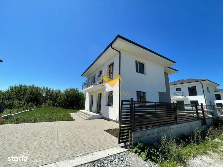 Casă cu 4 camere în Juc-Herghelie