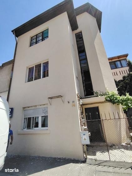 Apartament cu 2 camere în Iancului