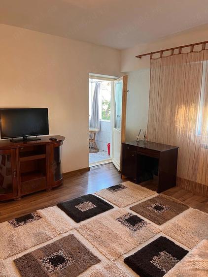 Garsonieră decomandată în Salca