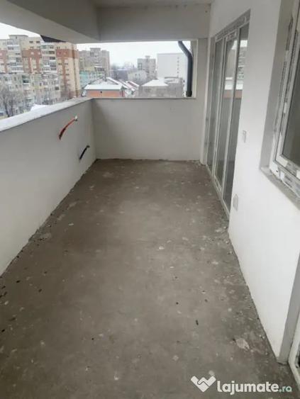 Apartament 4 camere decomandat, NOU, George Enescu - 12