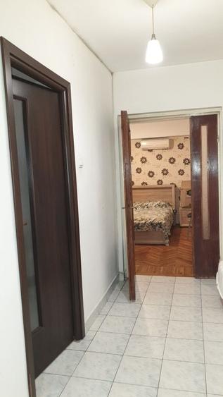 Apartament cu 2 camere decomandat în Popoveni