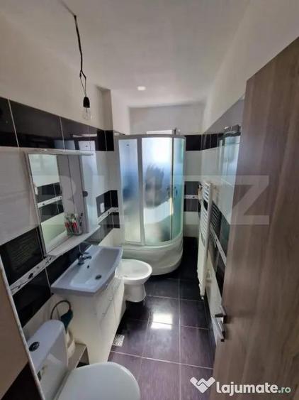 Apartament cu 2 camere, semidecomandat, 49 mp Zona Lama - 2