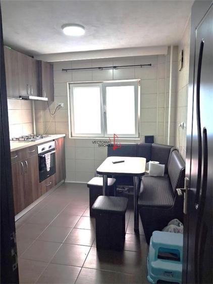 Apartament decomandat 3/8, Calea Mosilor - 2