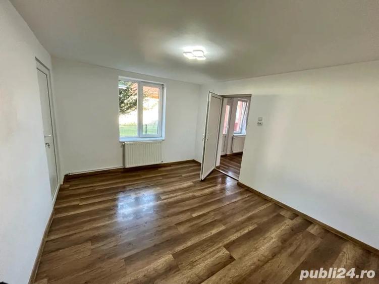 Casa de vanzare 80mp 556mp teren in Zarnesti, jud. Brasov - liniste, natura. - 3