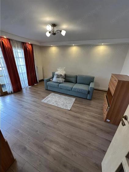 Decomandat, model mare cu 2 bai in zona Bucovina - 12