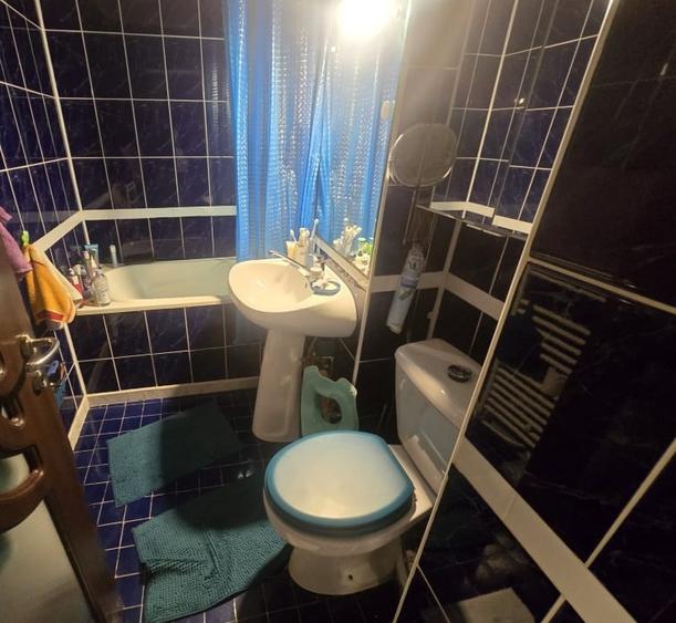 Apartament 3 camere Exercitiu - confort 1 decomandat, etaj 2 - 4