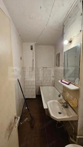 Garsoniera decomandata, 39 mp, zona Craiovi?a Noua, Blvd Oltenia - 3