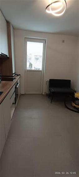Birou sau apartament  de inchiriat, Central, etaj 1, utilat si mobilat, Sfantu G - 11