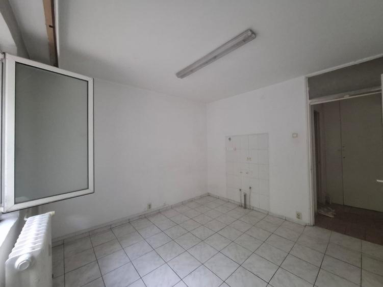 Crangasi - Ceahlăul cu balcon mare  si beci! - 17