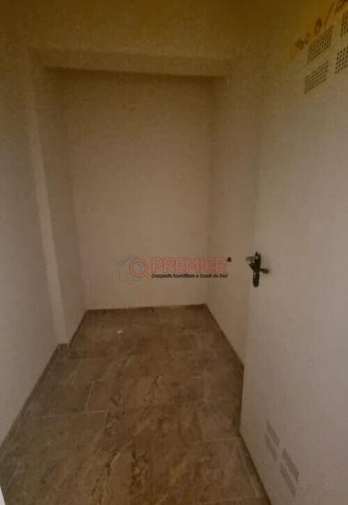 Popesti Leordeni - Solstitiului - Garsoniera - boxa - curte - 10