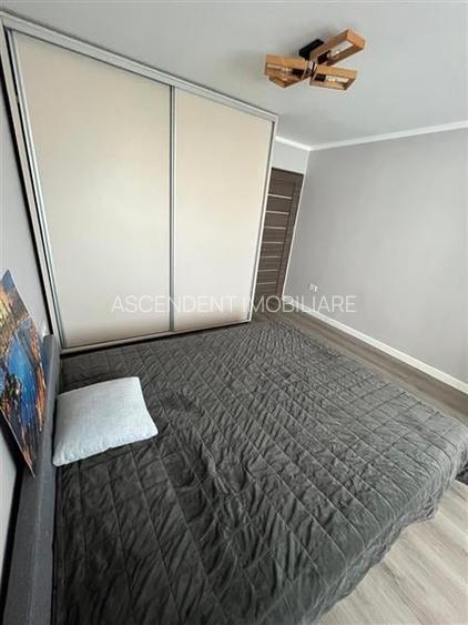 Apartament cu 2 camere, Triaj, Brașov