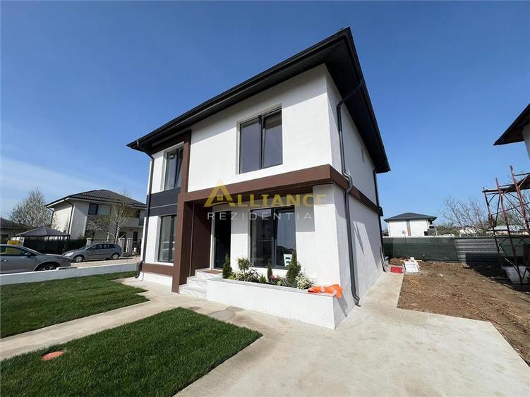 Vila Individuala  - 4 camere - 3 bai-teren -320-600 M de STV - 4