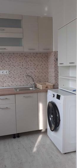 garsoniera statia de metrou 1 decembrie - 1