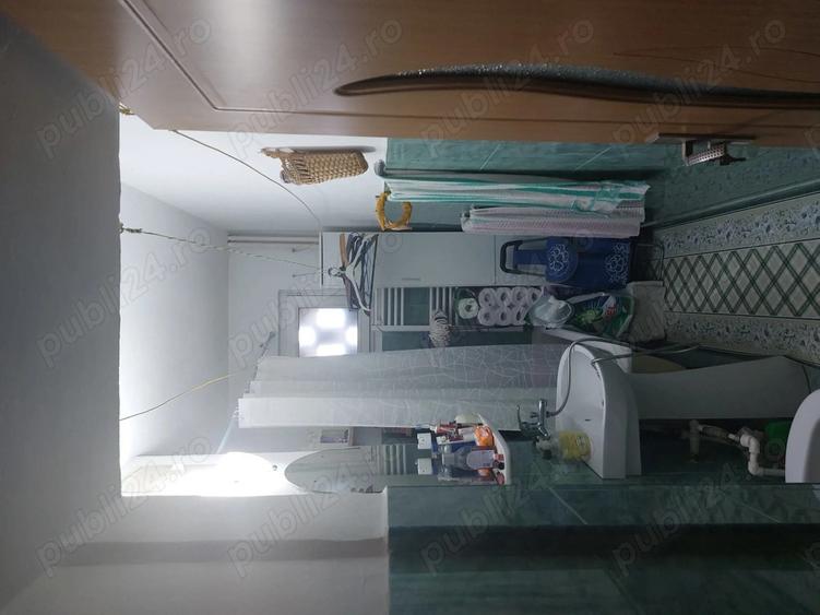 Persoana fizica vand apartament in km 4-5 - 3