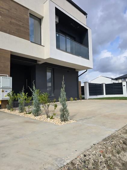 Casa moderna Allegria P+1+M. 5 cam. Util 171mp. Teren 241mp - 3