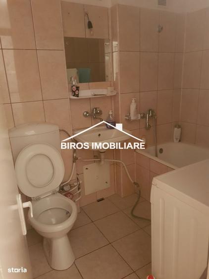 Garsoniera Rovine - Frigorifer - 1