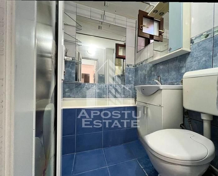 Apartament cu 2 camere semidecomandat, zona Fortuna